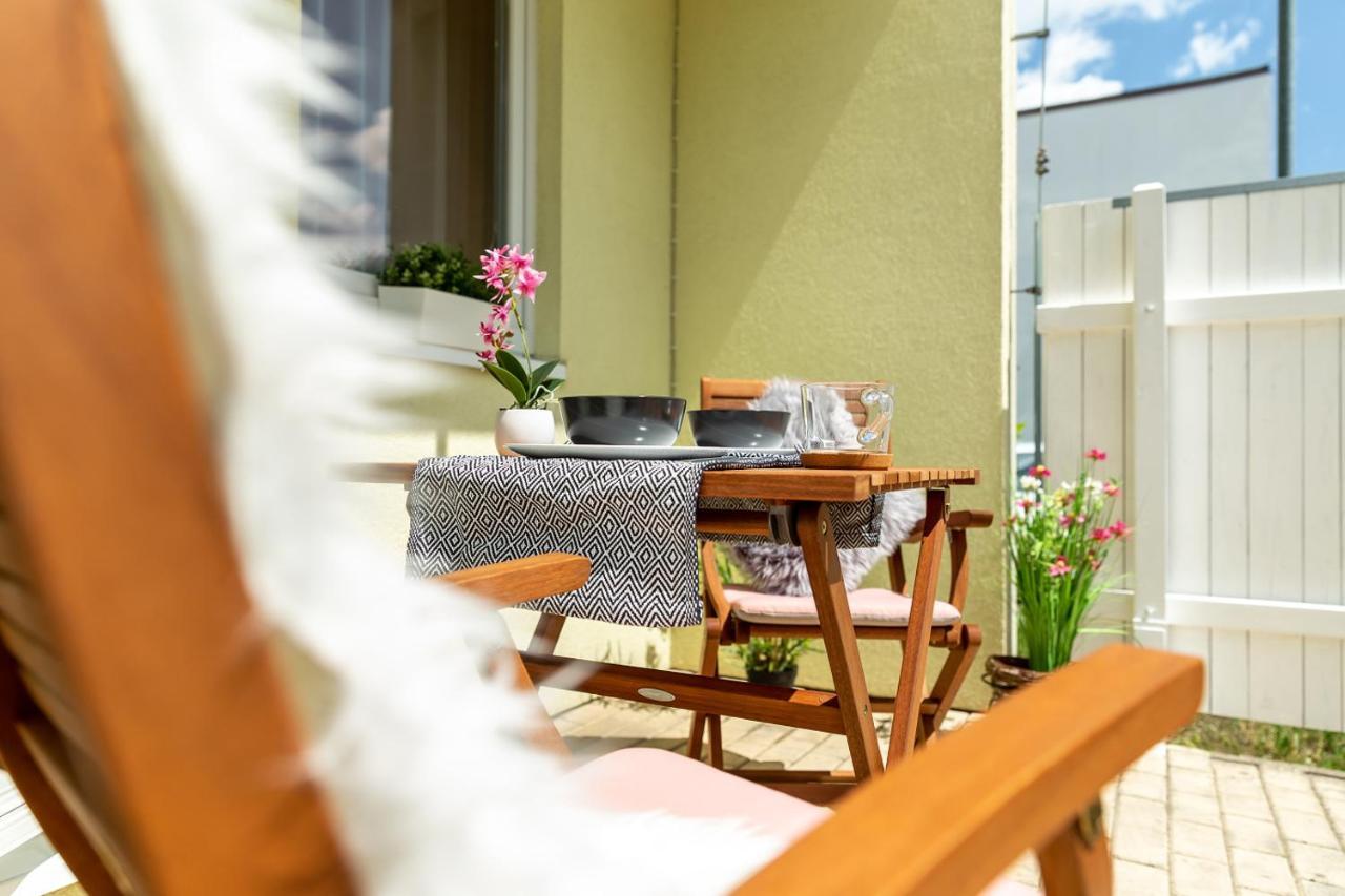 Apartman Dream V Mikulove - Jine Ubytovani Lednice Apartment Екстериор снимка