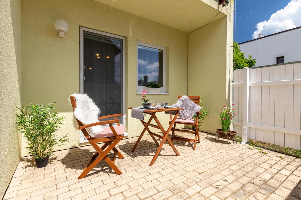 Apartman Dream V Mikulove - Jine Ubytovani Lednice Apartment Екстериор снимка